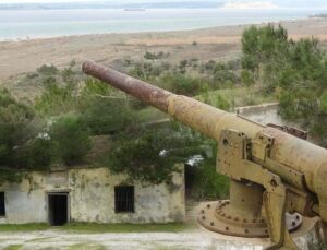 140 yıllık! Askerler çekildi yer sahipsiz kaldı