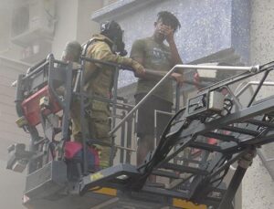 İstanbul Avcılar’da Bodrum Katında Yangın: 19 Kişi Kurtarıldı