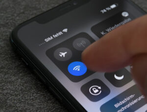 Apple iOS 17.4.1 Güncellemesinde Wi-Fi Sorunu