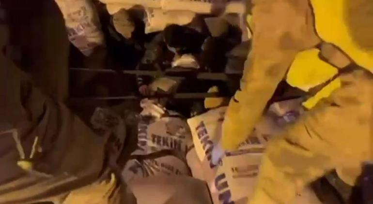 Bakan Yerlikaya'dan Göçmen Kaçakçılığı Operasyonu Açıklaması