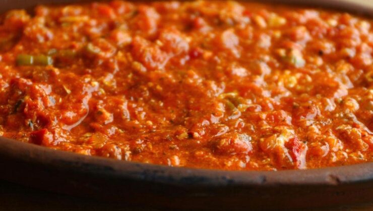 Çakallı Menemen Tarifi ve Yapılışı