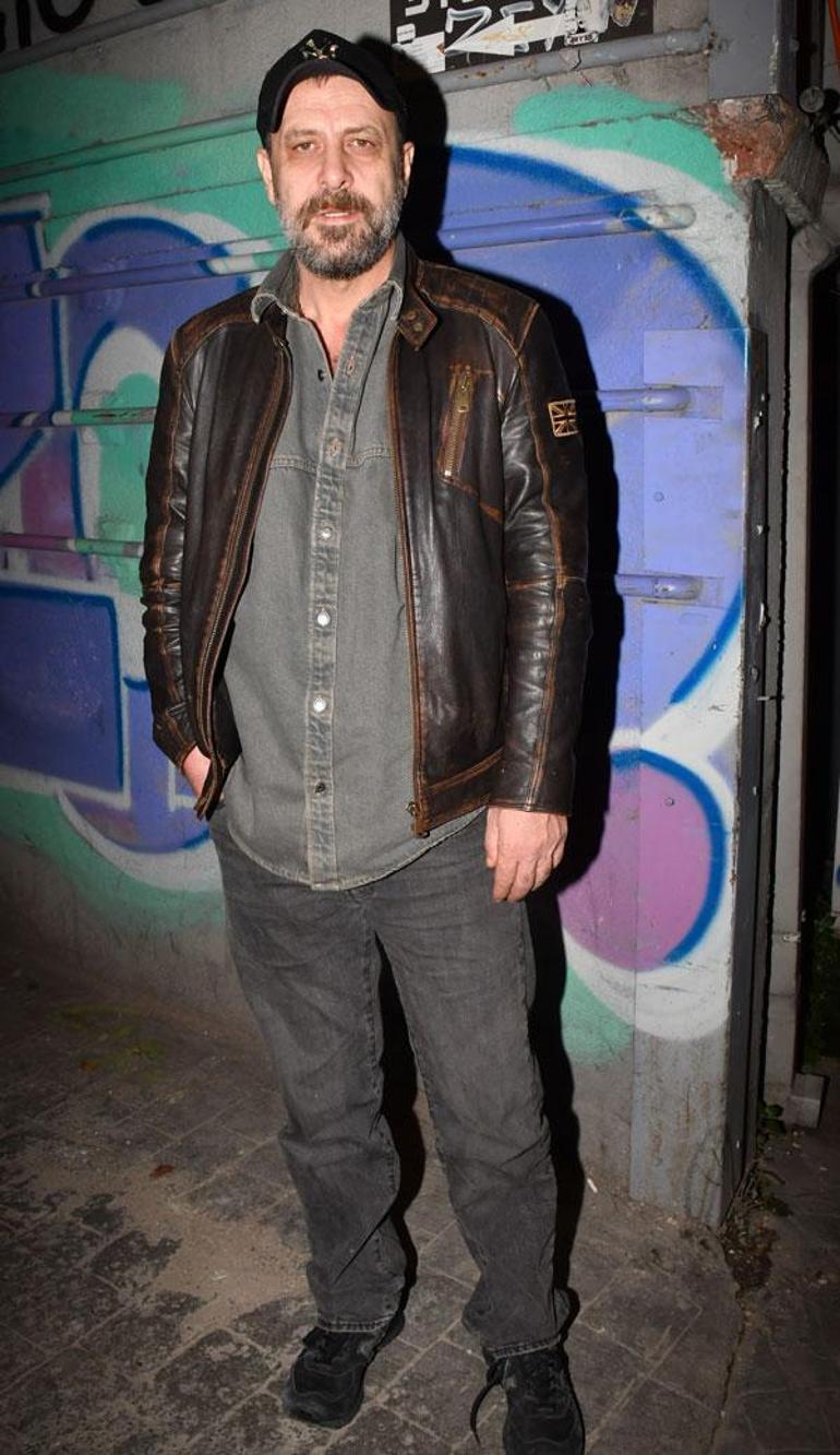 Nejat İşler'in Tiyatro ve Futbol Tutkusu