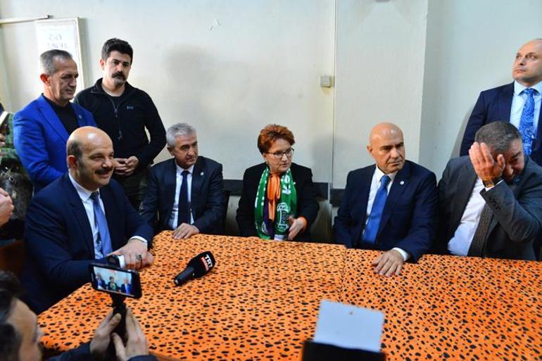 Meral Akşener Bandırma'da Esnafı Ziyaret Etti ve Ege Konserine Katıldı