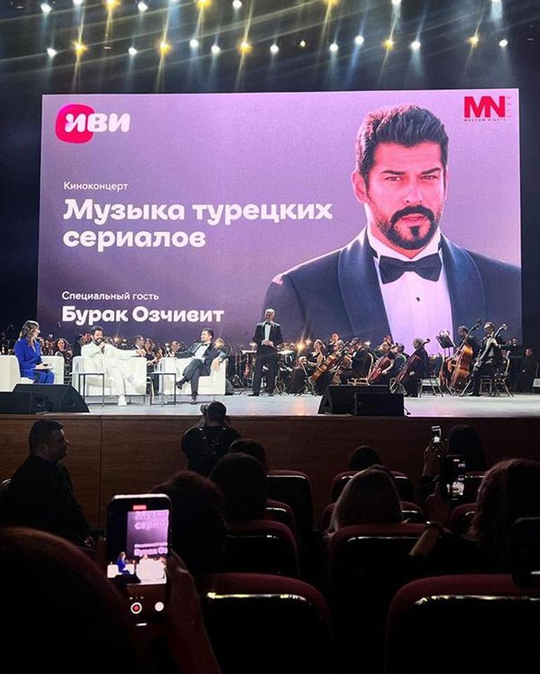 Burak Özçivit'in Rusya'daki Performansı
