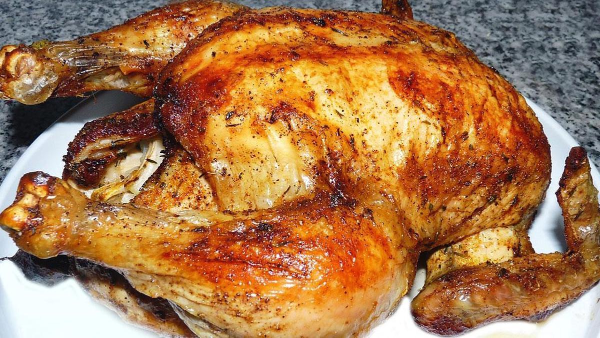 Fırında Nar Gibi Kızarmış Tavuk Tarifi
