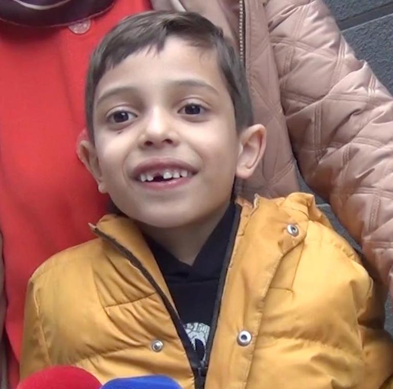 Sokak Köpeklerinin Saldırısından Kurtulan Emir'in Hikayesi