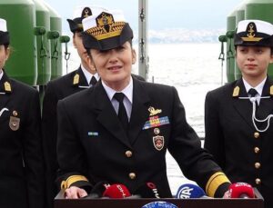 Tuğamiral Gökçen Fırat ve Kadın Harbiyeliler Çanakkale’de