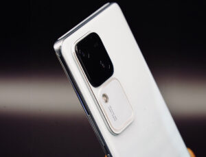 vivo V30 Modeli Türkiye’de Satışta!