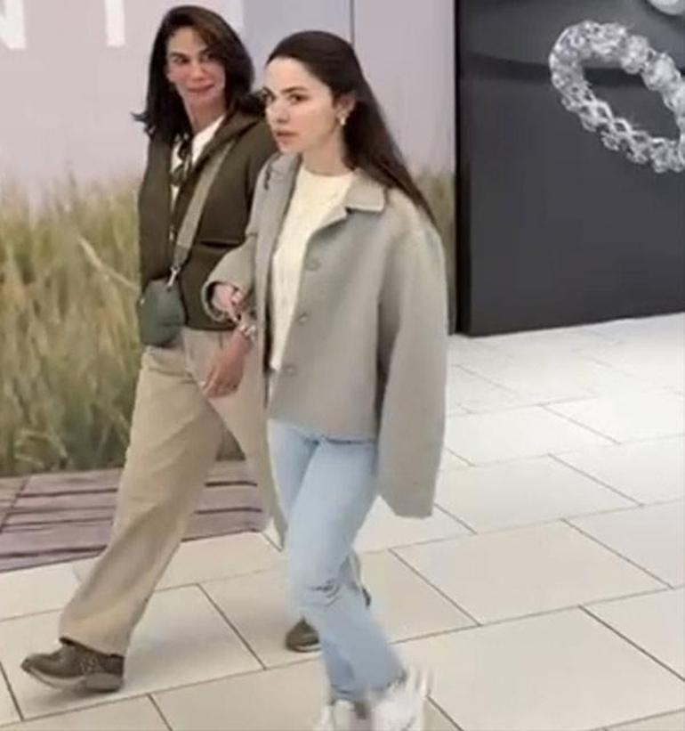 Zeynep Beşerler ve Emir İçgören'in Evlilik Hayatı