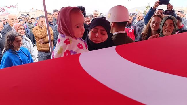 Şehit Piyade Uzman Çavuş Hikmet Aslan'ın Cenaze Töreni