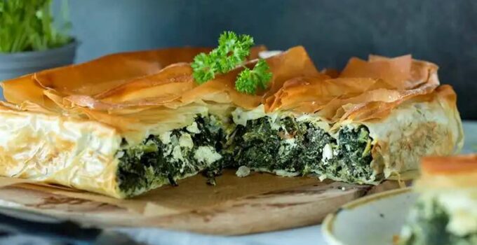 Ispanaklı Ev Böreği Tarifi